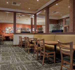 olive garden inside